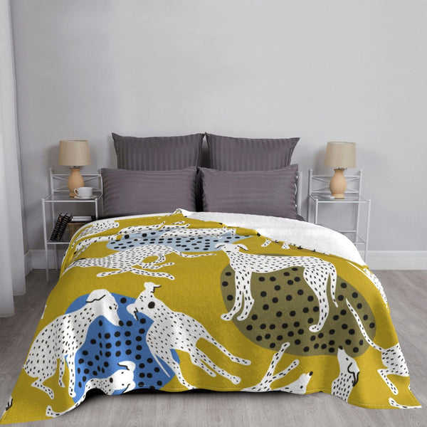 COPERTA DI PILE CON CANI SENAPE