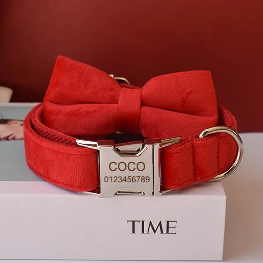 PERSONALIZZABILE - SET COLLARE PER CANI IN VELLUTO ROSSO