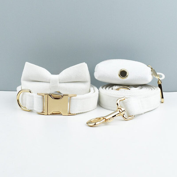 PERSONALIZZABILE - SET PETTORINA PER CANI IN VELLUTO BIANCO