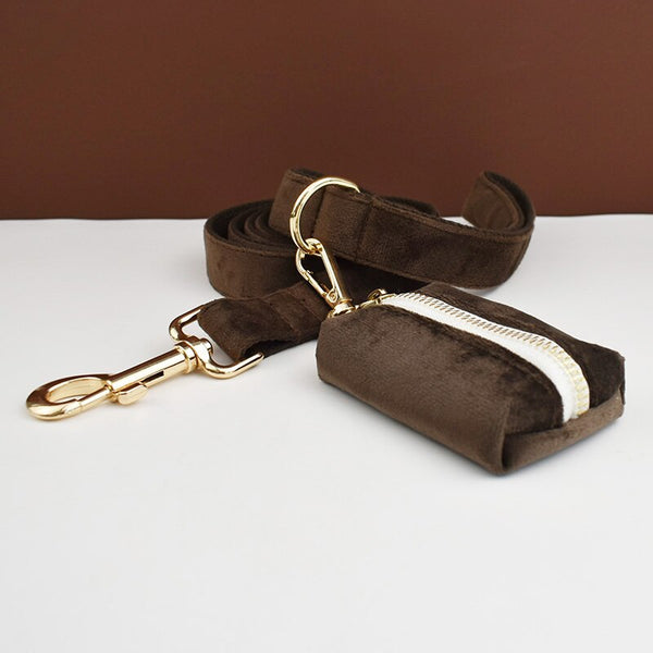 PERSONALIZZABILE - SET PETTORINA PER CANI IN VELLUTO CIOCCOLATO