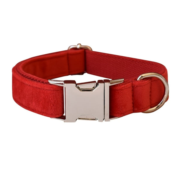 PERSONALIZZABILE - SET COLLARE PER CANI IN VELLUTO ROSSO