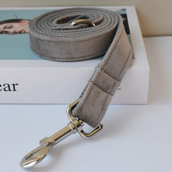 PERSONALIZZABILE - SET COLLARE PER CANI IN VELLUTO GRIGIO