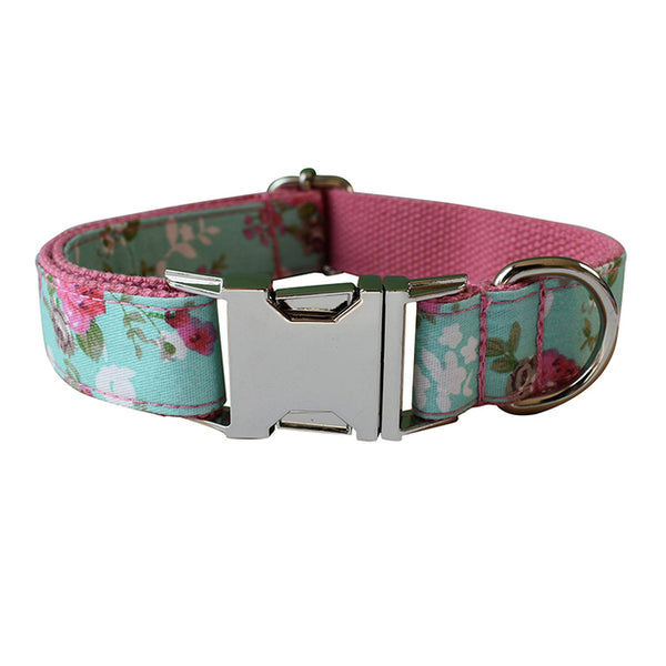 PERSONALIZZABILE - SET COLLARE PER CANI A FIORI AZZURRO E ROSA