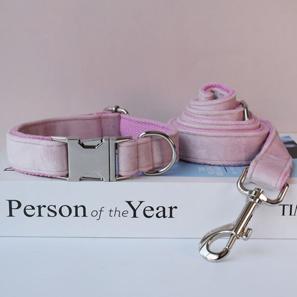 PERSONALIZZABILE - SET COLLARE PER CANI IN VELLUTO ROSA TENUE